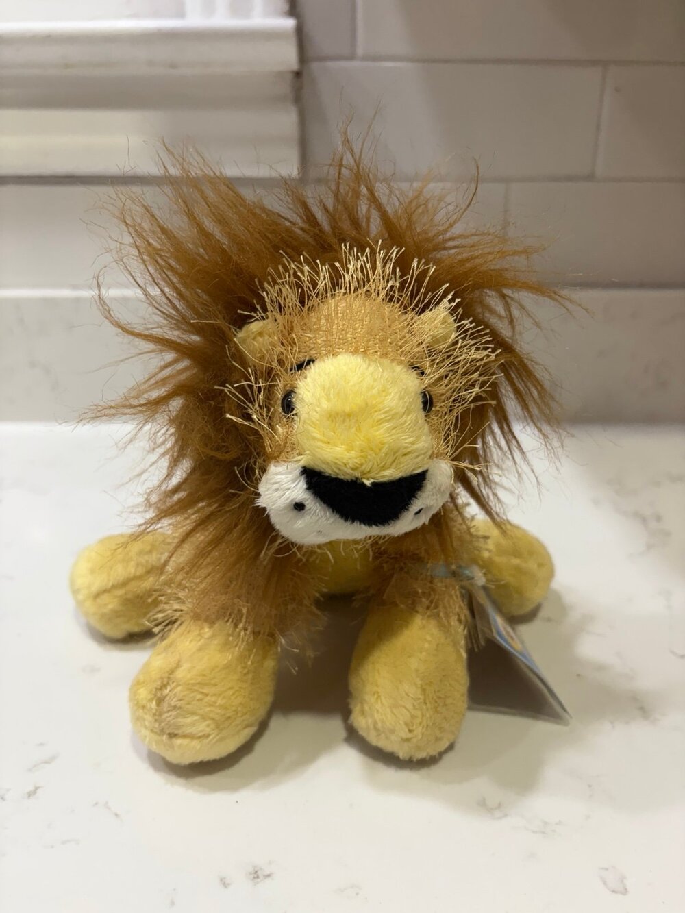 Webkinz Ganz Lion HM006 Plush With Sealed Code Retired